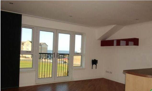 Image 2:2 bedroom Flat to rent