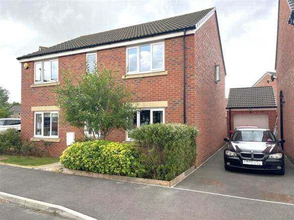 Image 1:5 bedroom Detached house to rent