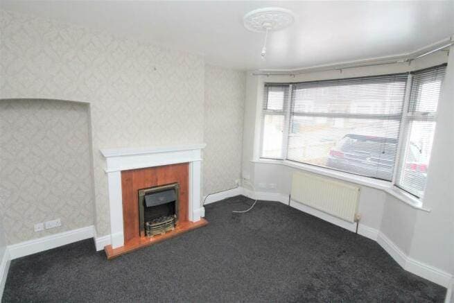 Image 3:3 bedroom End-of-terrace house to rent