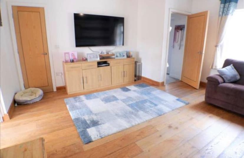 Image 3:3 bedroom Semi-detached house to rent