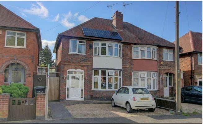 Image 1:3 bedroom Semi-detached house to rent