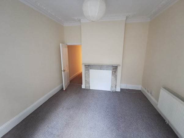 Image 2:2 bedroom Apartment or flat to rent