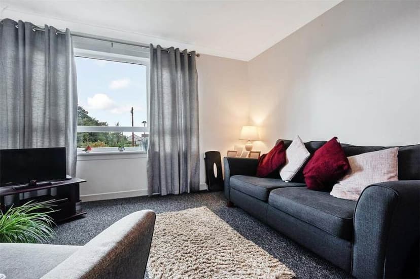 Image 3:2 bedroom Apartment or flat to rent