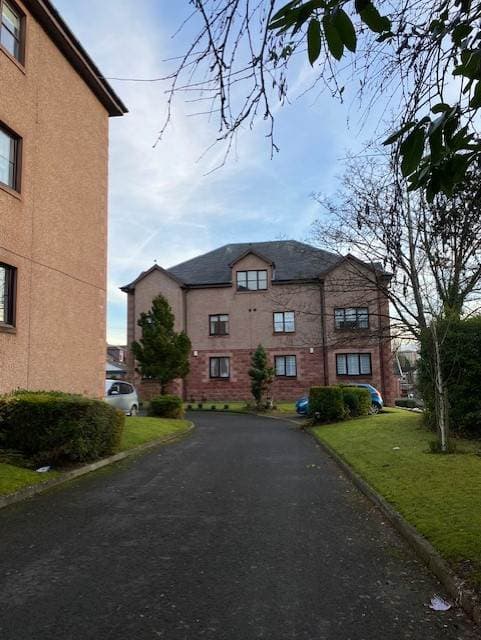 Image 1:3 bedroom Apartment or flat to rent