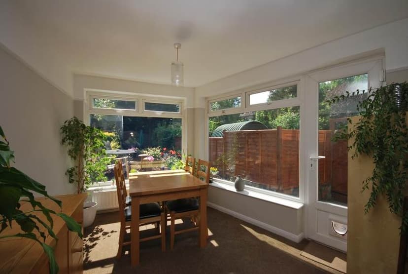 Image 1:2 bedroom Maisonette to rent