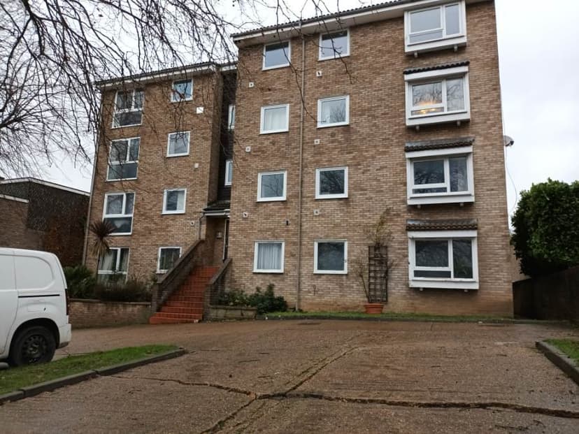Image 1:2 bedroom Apartment or flat to rent