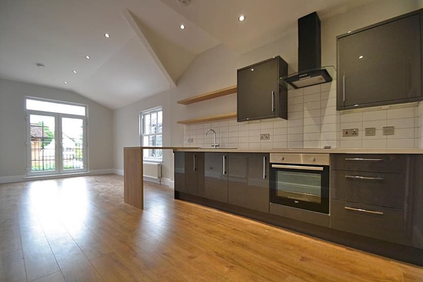 Image 2:1 bedroom Apartment or flat to rent