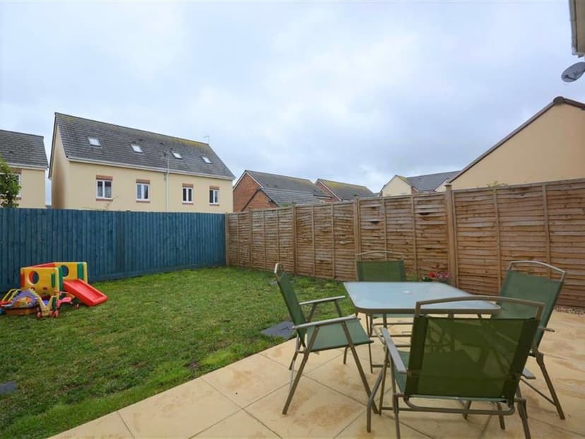 Image 3:4 bedroom Semi-detached house to rent