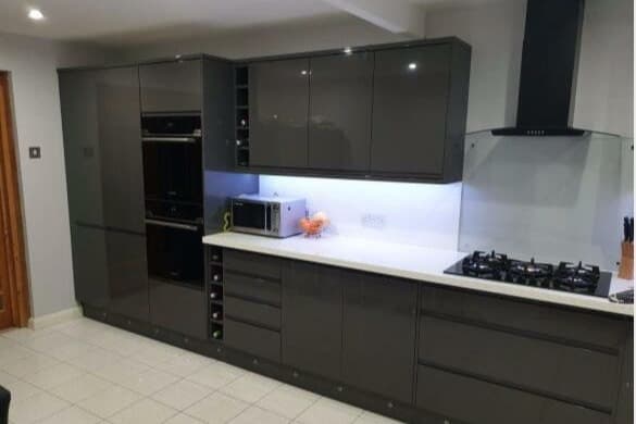 Image 2:4 bedroom Terraced house to rent