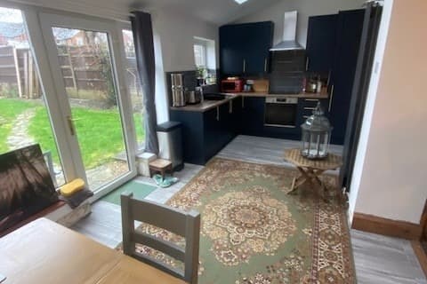 Image 2:3 bedroom Semi-detached house to rent