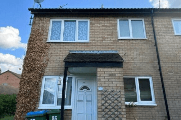 Image 1:1 bedroom End-of-terrace house to rent