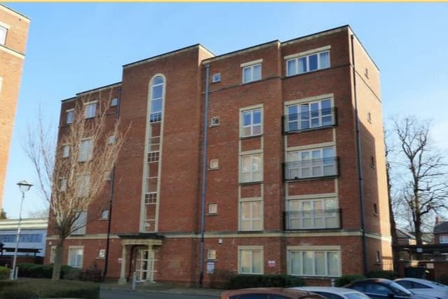 Image 1:2 bedroom Apartment or flat to rent