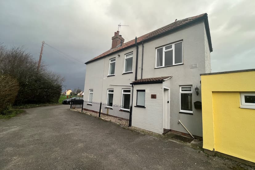 Image 3:2 bedroom Link-detached house to rent