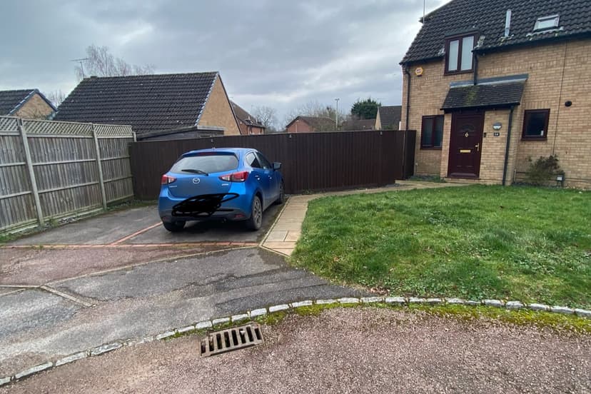 Image 1:1 bedroom Semi-detached house to rent