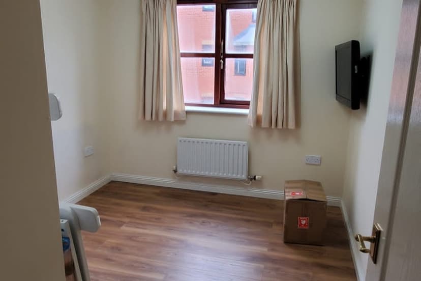 Image 3:2 bedroom Apartment or flat to rent