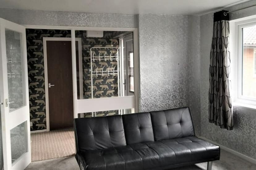 Image 3:1 bedroom Maisonette to rent