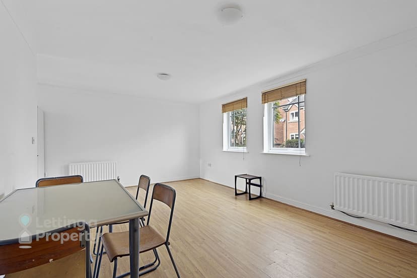 Image 3:2 bedroom Apartment or flat to rent