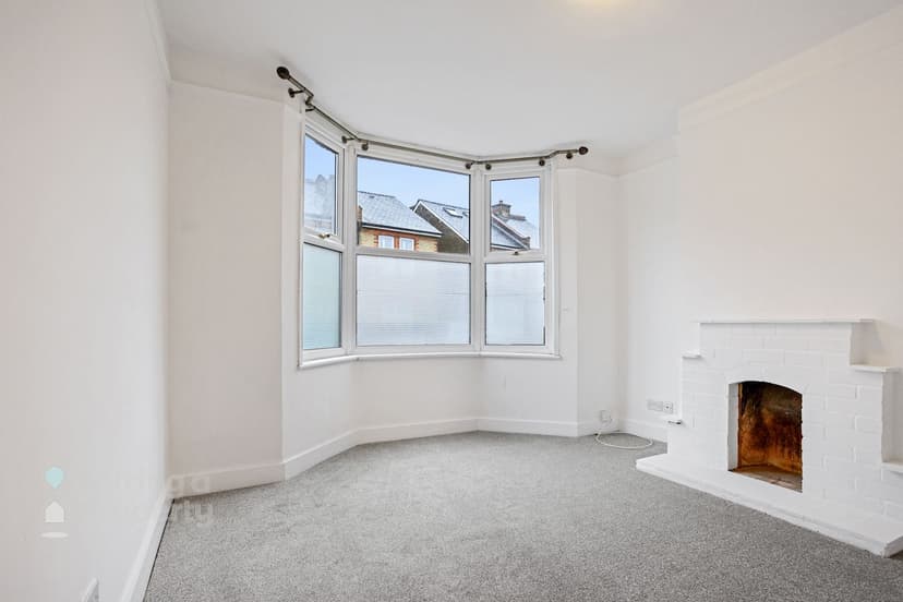 Image 3:2 bedroom Semi-detached house to rent