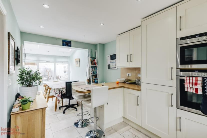 Image 2:3 bedroom Terraced house to rent