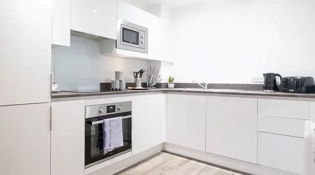 Image 2:2 bedroom Flat to rent
