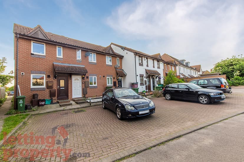 Image 1:2 bedroom Terraced house to rent