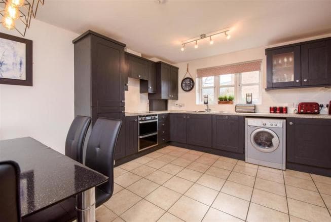 Image 3:3 bedroom Semi-detached house to rent