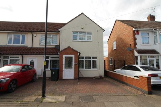 Image 1:2 bedroom End-of-terrace house to rent