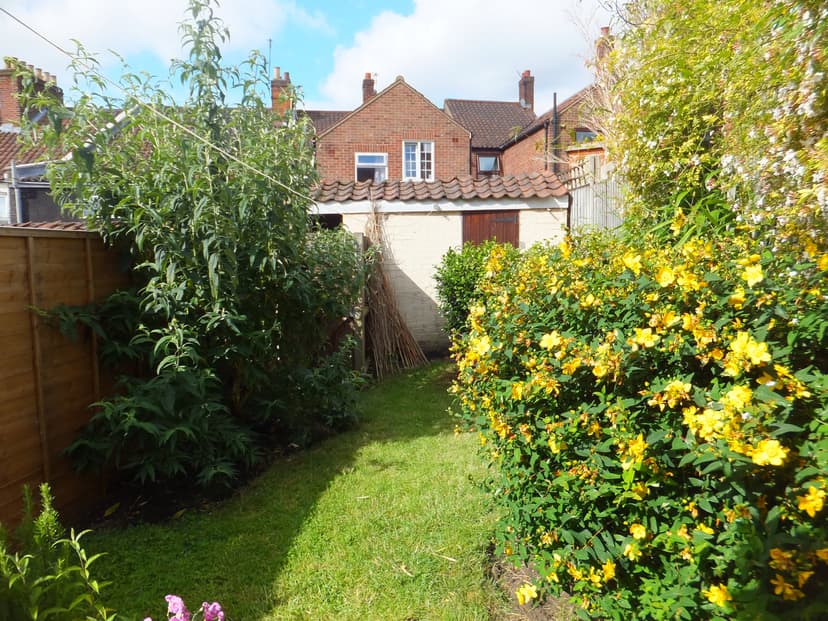 Image 2:2 bedroom Terraced house to rent