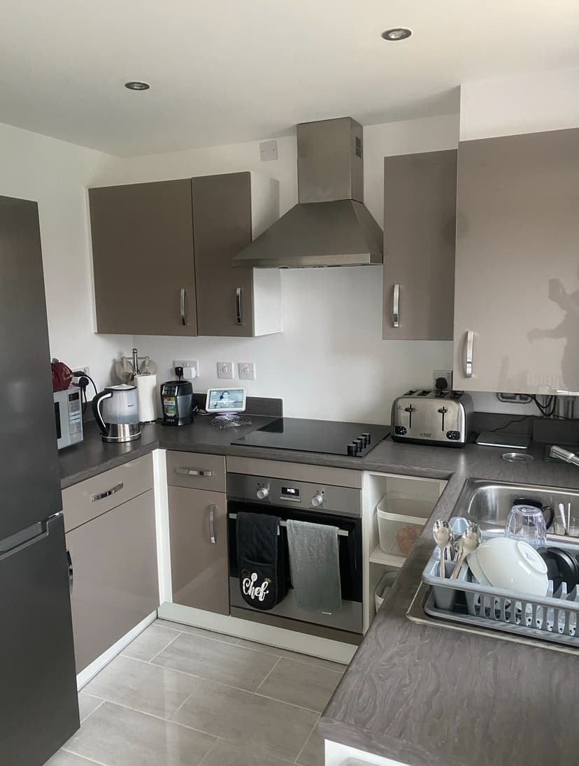 Image 2:2 bedroom Semi-detached house to rent