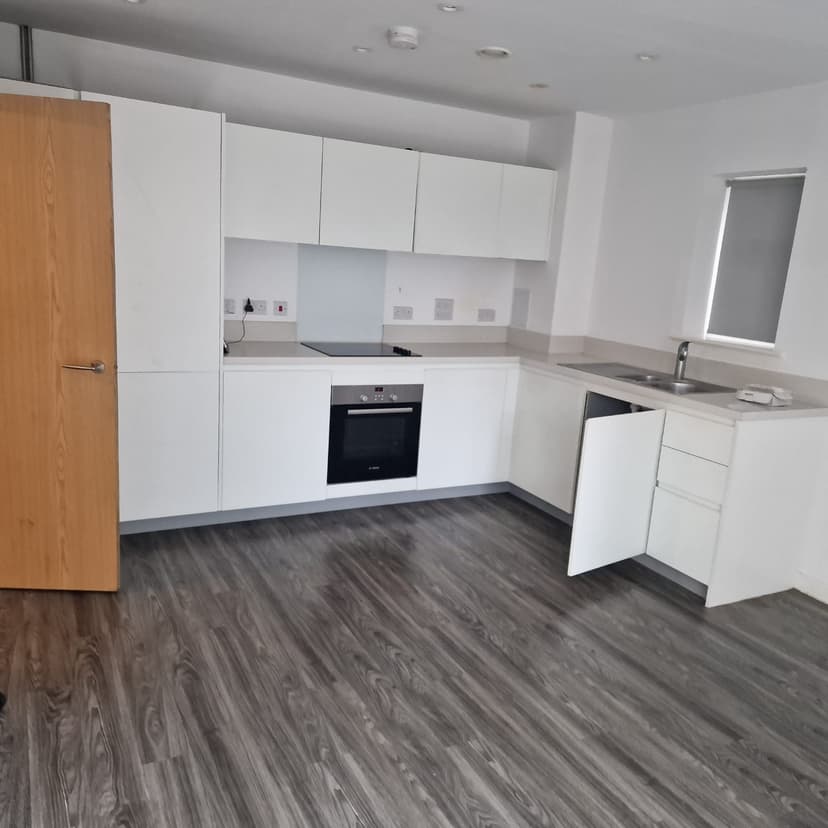 Image 2:1 bedroom Apartment or flat to rent