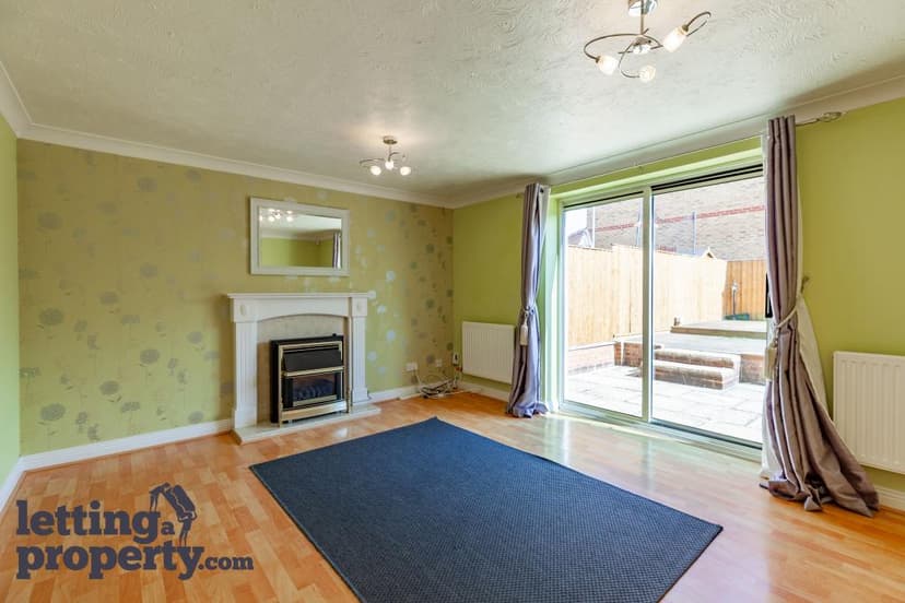 Image 3:4 bedroom Detached house to rent