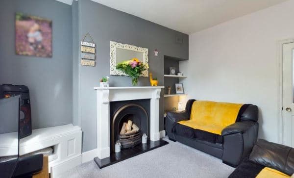 Image 3:2 bedroom End-of-terrace house to rent