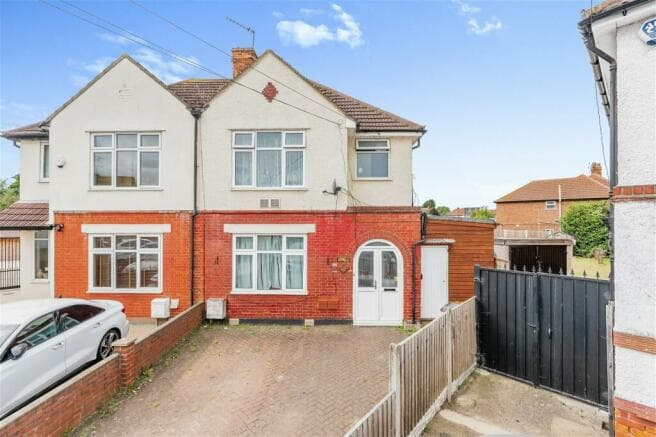 Image 1:3 bedroom Semi-detached house to rent