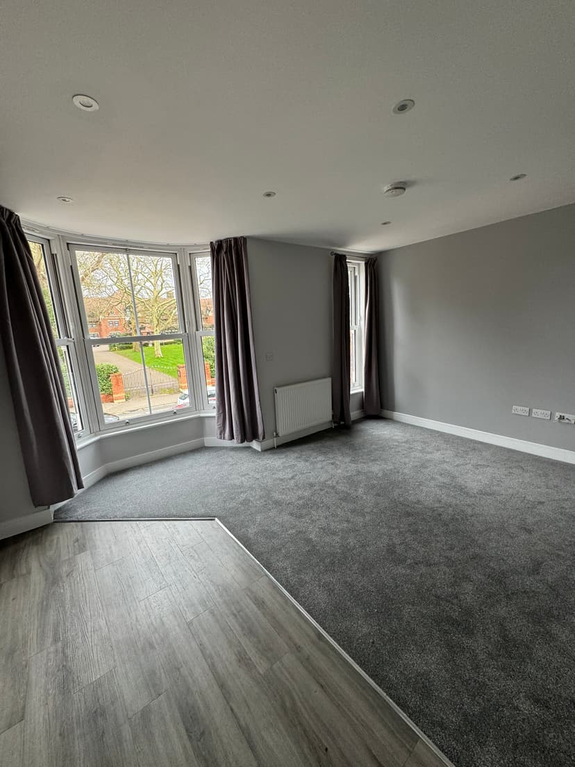 Image 3:1 bedroom Apartment or flat to rent