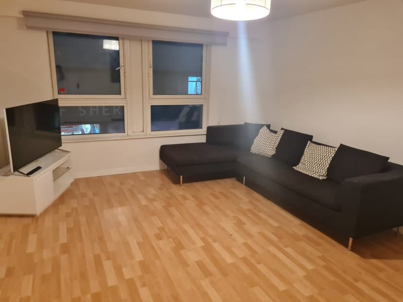 Image 1:2 bedroom Apartment or flat to rent