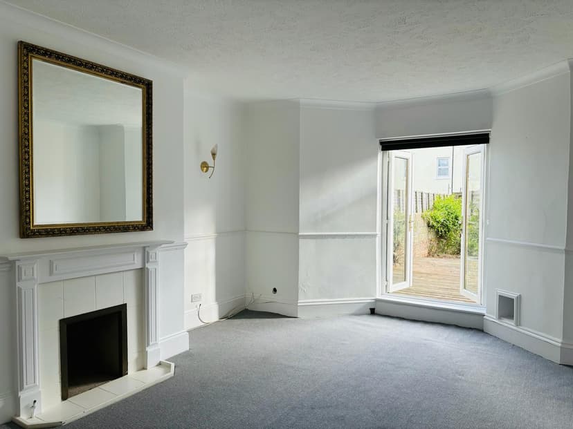 Image 3:3 bedroom Ground floor maisonette to rent