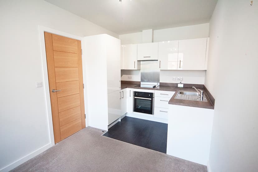 Image 1:1 bedroom Apartment or flat to rent