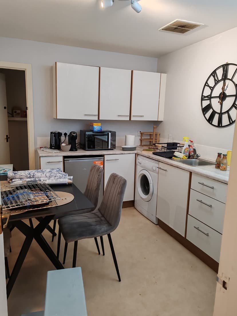 Image 3:1 bedroom Apartment or flat to rent