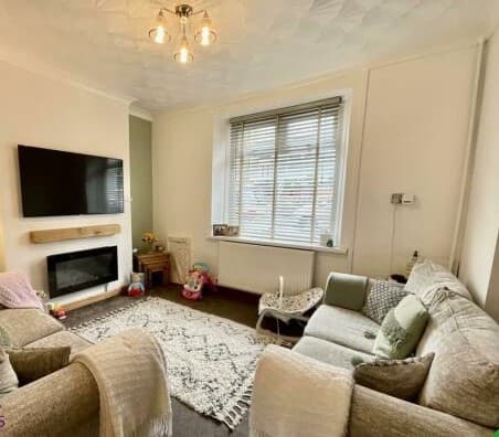 Image 3:2 bedroom Terraced house to rent