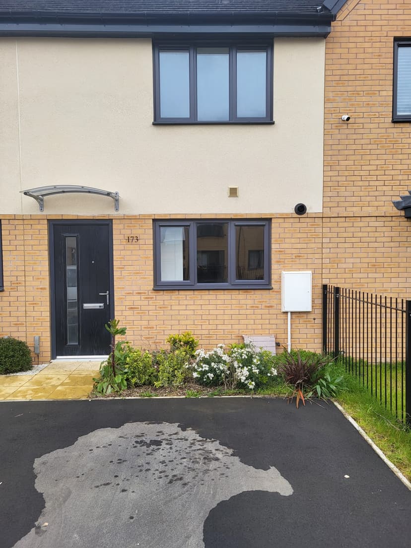 Image 1:2 bedroom Terraced house to rent