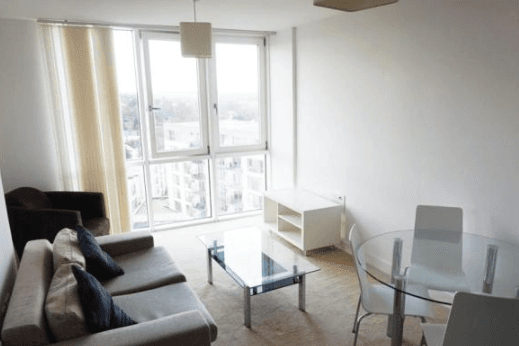 Image 1:1 bedroom Apartment or flat to rent