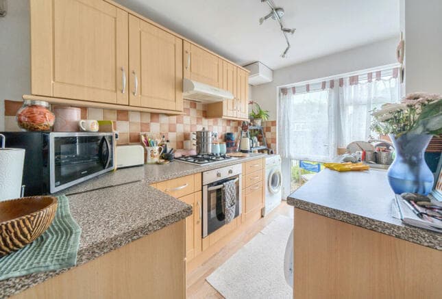 Image 3:1 bedroom Ground floor flat to rent