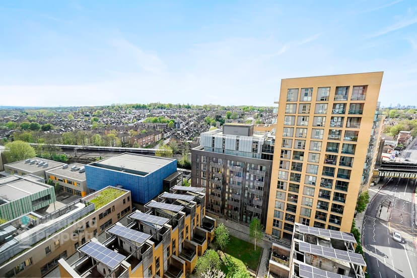 Image 1:1 bedroom Apartment or flat to rent