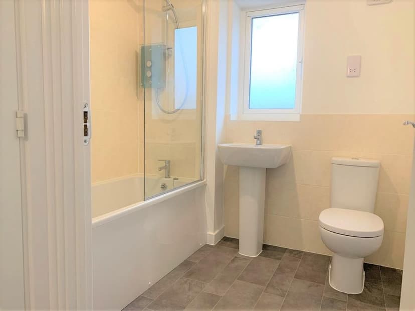 Image 3:3 bedroom Detached house to rent