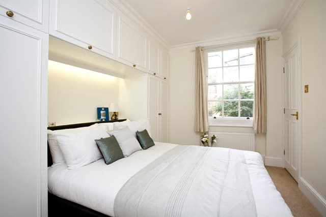 Image 3: Studio to rent