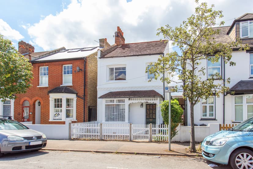 Image 1:3 bedroom Detached house to rent