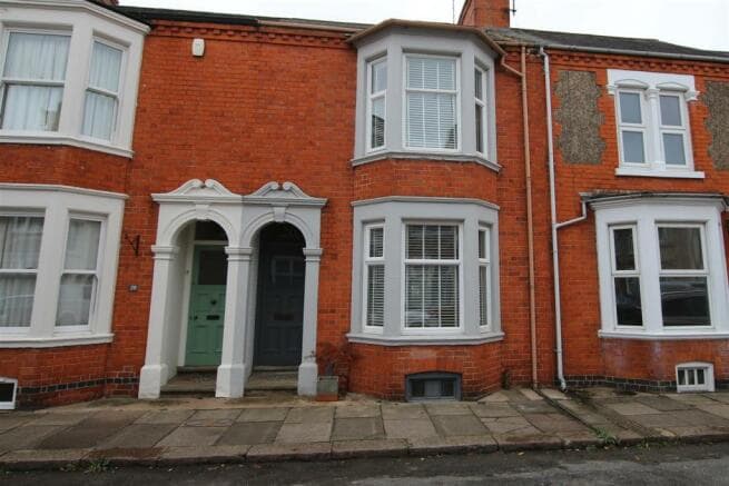 Image 1:3 bedroom Terraced house to rent