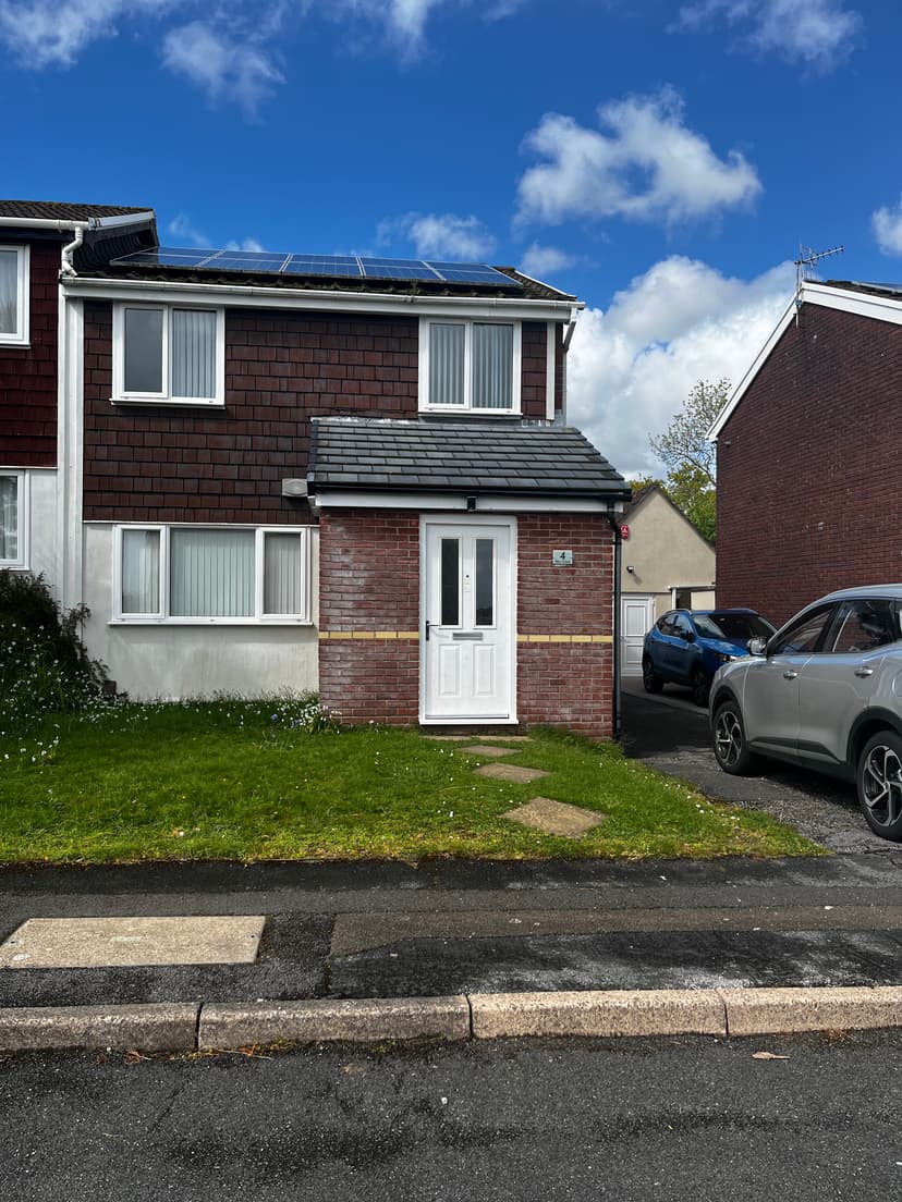 Image 1:3 bedroom Semi-detached house to rent