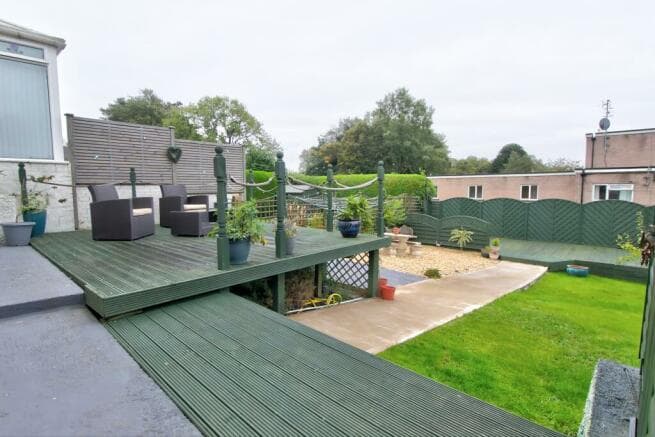 Image 2:3 bedroom Semi-detached house to rent