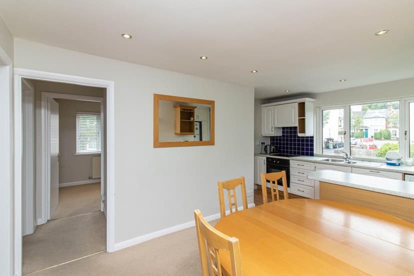 Image 1:2 bedroom Apartment or flat to rent